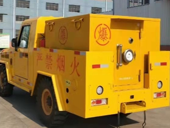 播州凯龙爆破器材运输车：保障爆破任务的安全运行